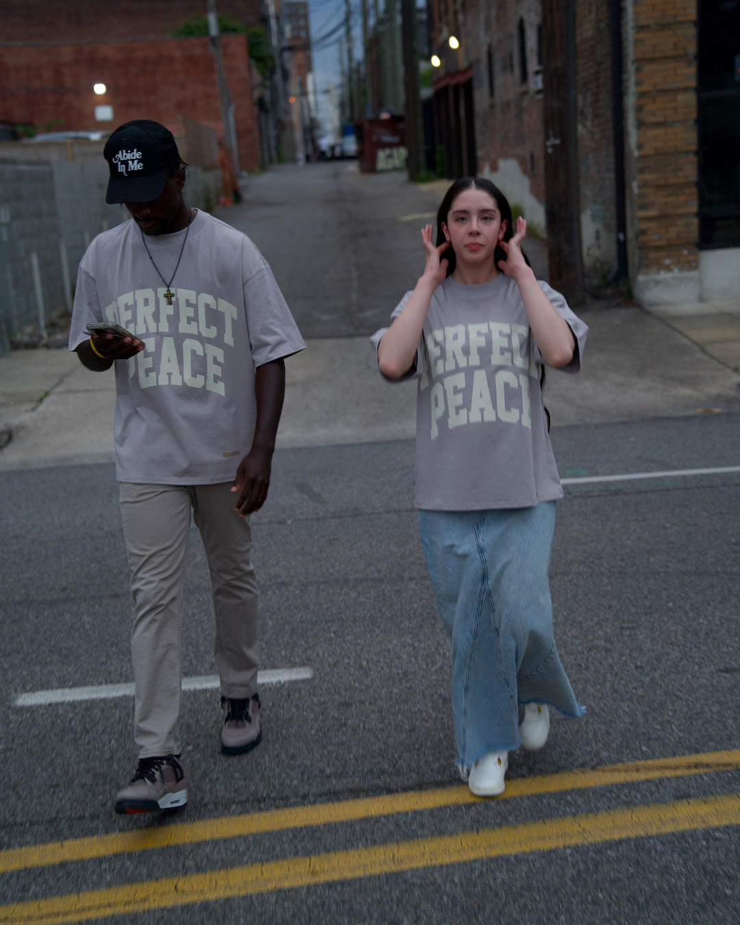 "PERFECT PEACE "BOXY TEE