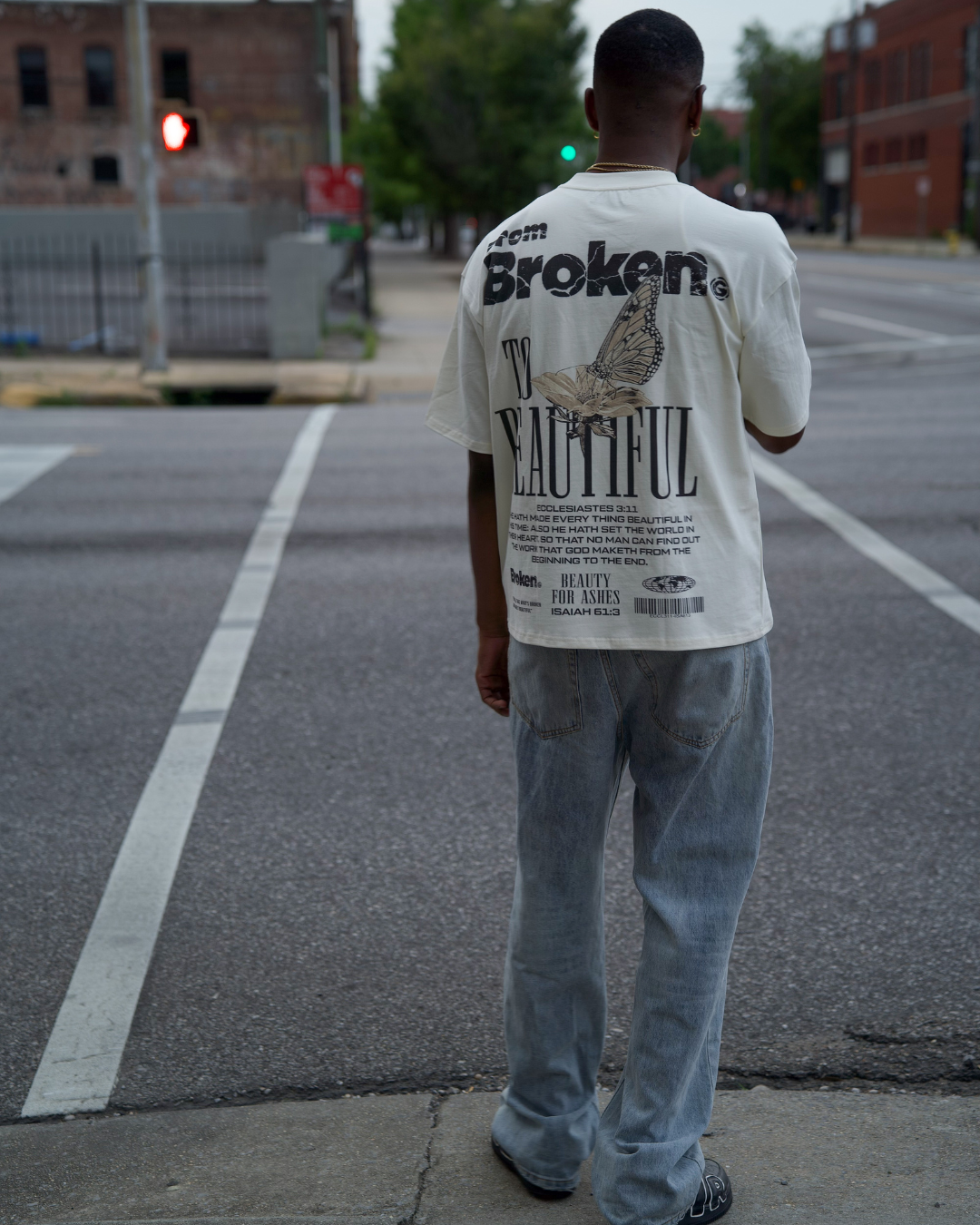 "BROKEN TO BEAUTIFUL 2.0" BOXY TEE (CREAM)