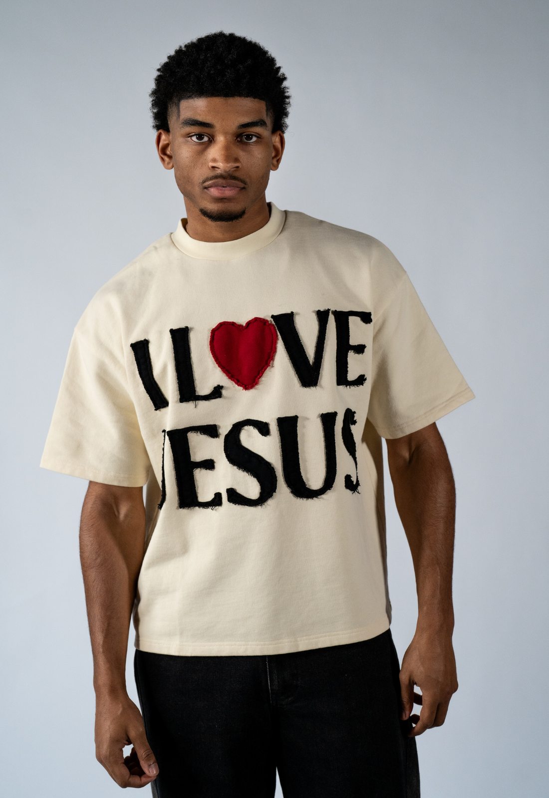 "I LOVE JESUS" TEE (CREAM)