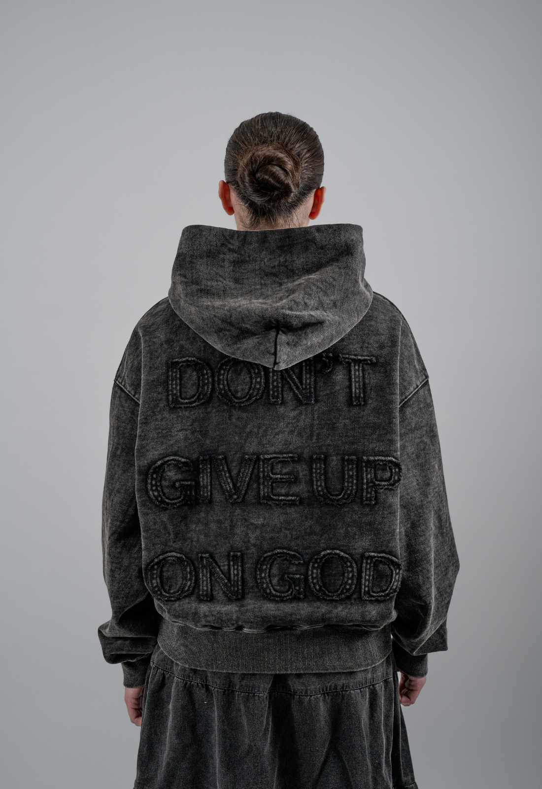 "DON'T GIVE UP" HOODIE