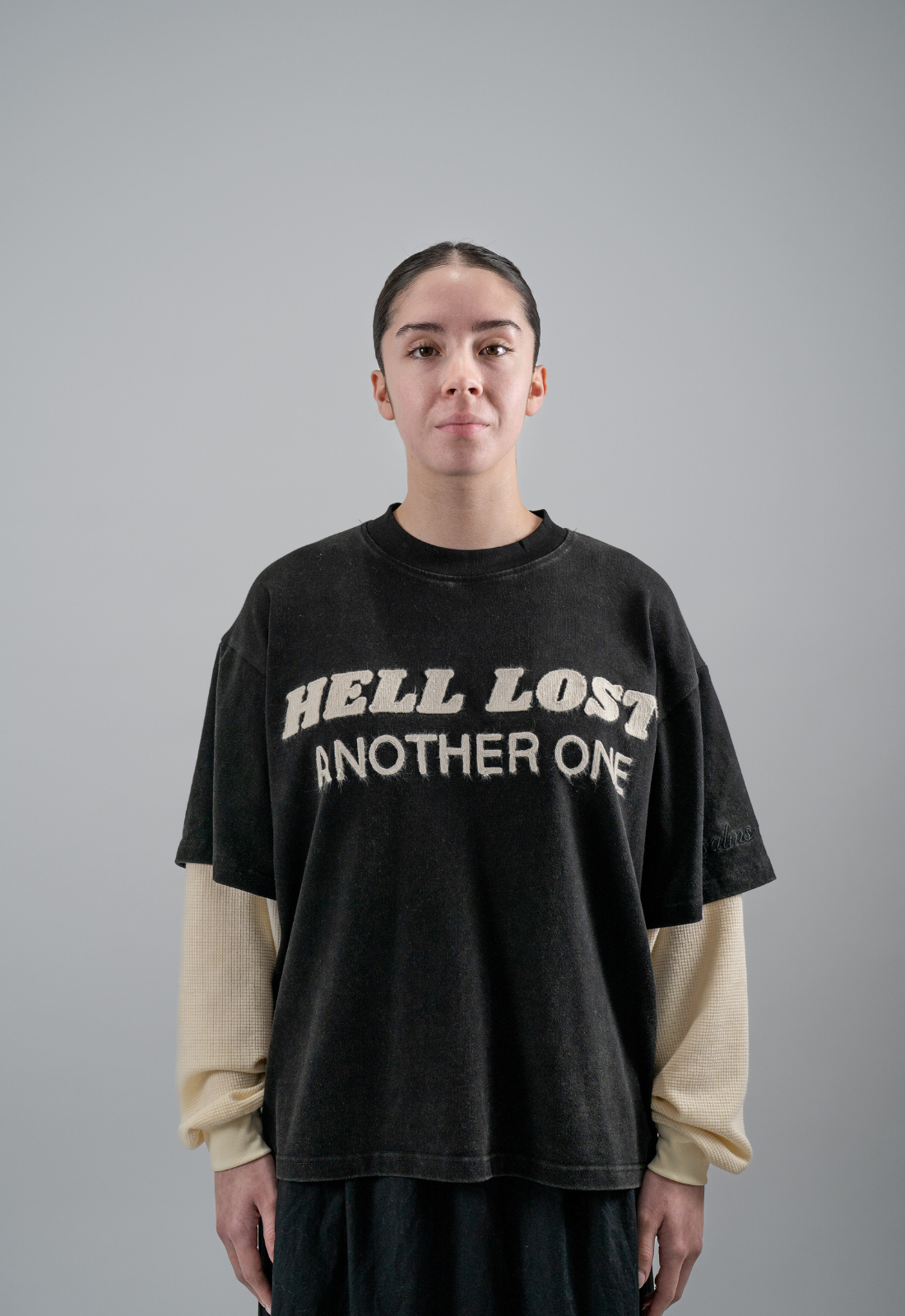 "HELL LOST" DOUBLE LAYERED BOXY TEE (BLACK)