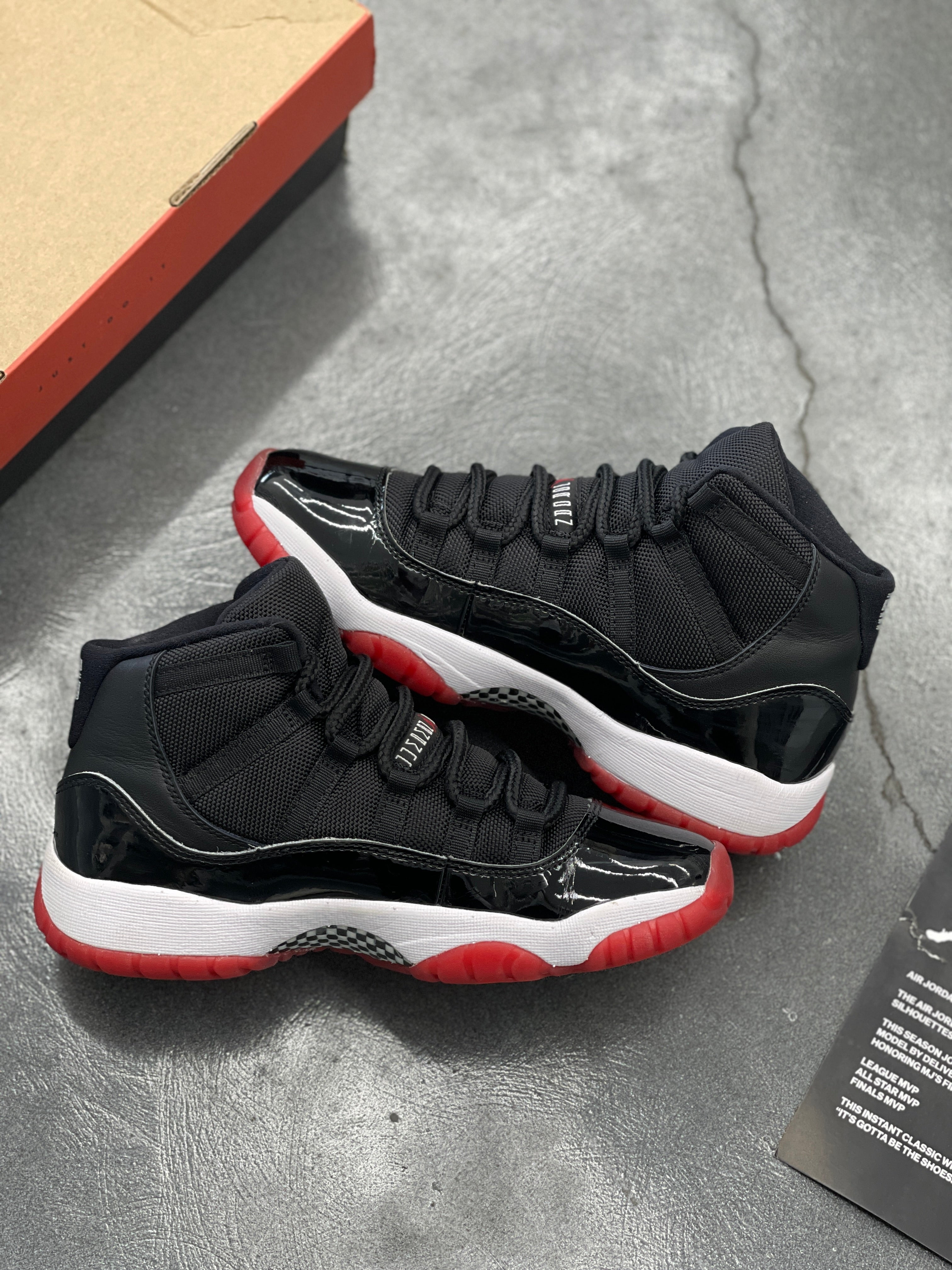 (Lightly Worn) Jordan 11 Retro Playoffs Bred (2019)(5.5Y)