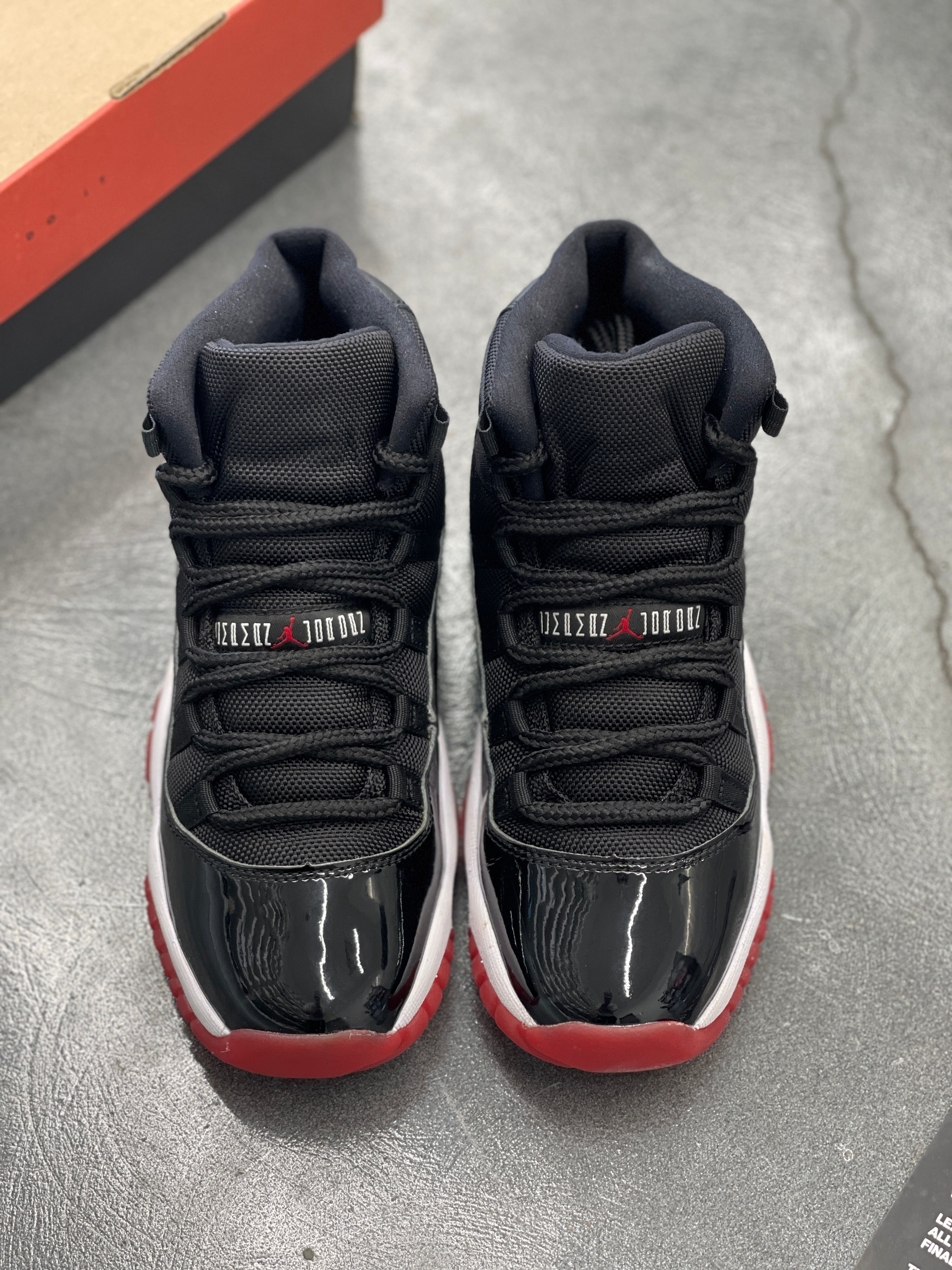 (Lightly Worn) Jordan 11 Retro Playoffs Bred (2019)(5.5Y)